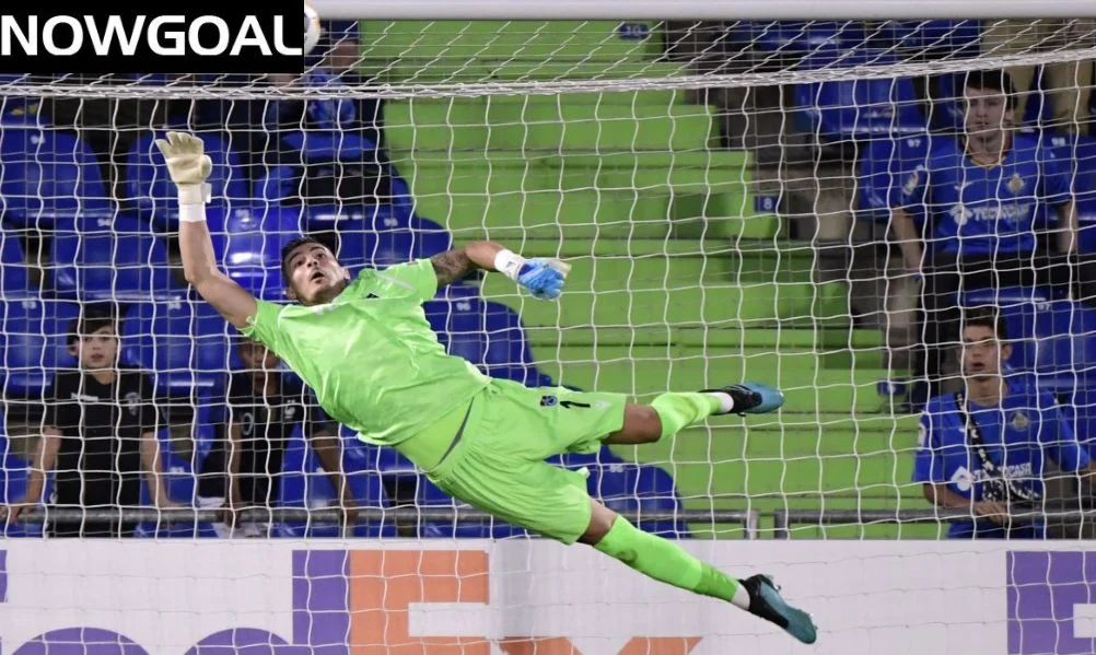 Các GK luôn sở hữu khả năng bay nhảy ấn tượng