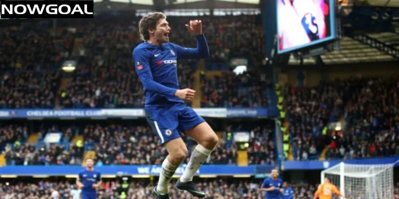 Marcos Alonso chỉ chơi hay khi đá LWB