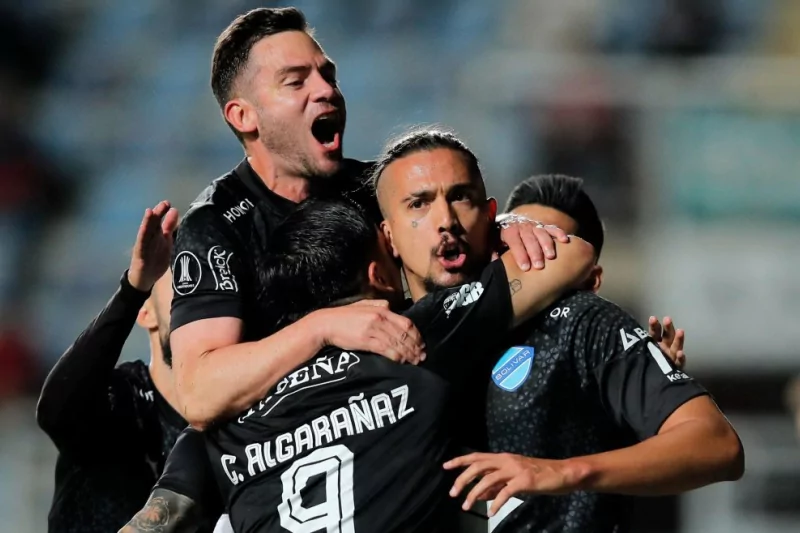 Soi Kèo Nhà Cái Copa Sudamericana - Palestino Vs Bolivar - 24/7/2025 Phong độ của Palestino vs Bolivar đối lập hoàn toàn